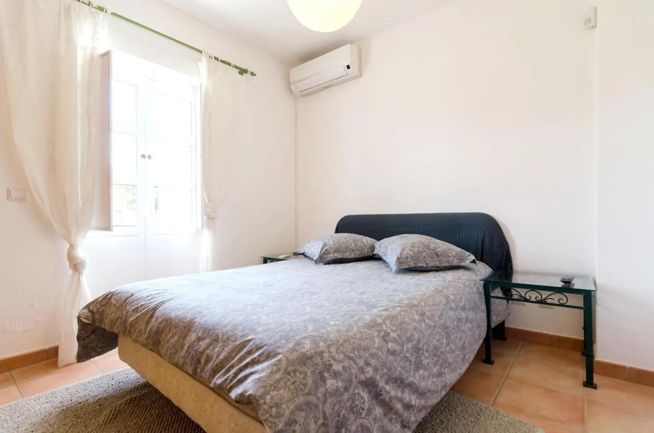 別荘 Charming House In Vilamoura With Shared Pool