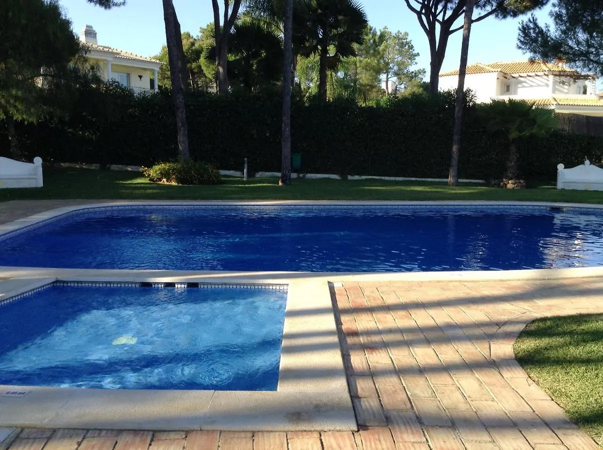 Charming House In Vilamoura With Shared Pool Holiday home