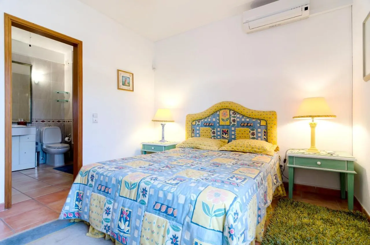 Charming House In Vilamoura With Shared Pool